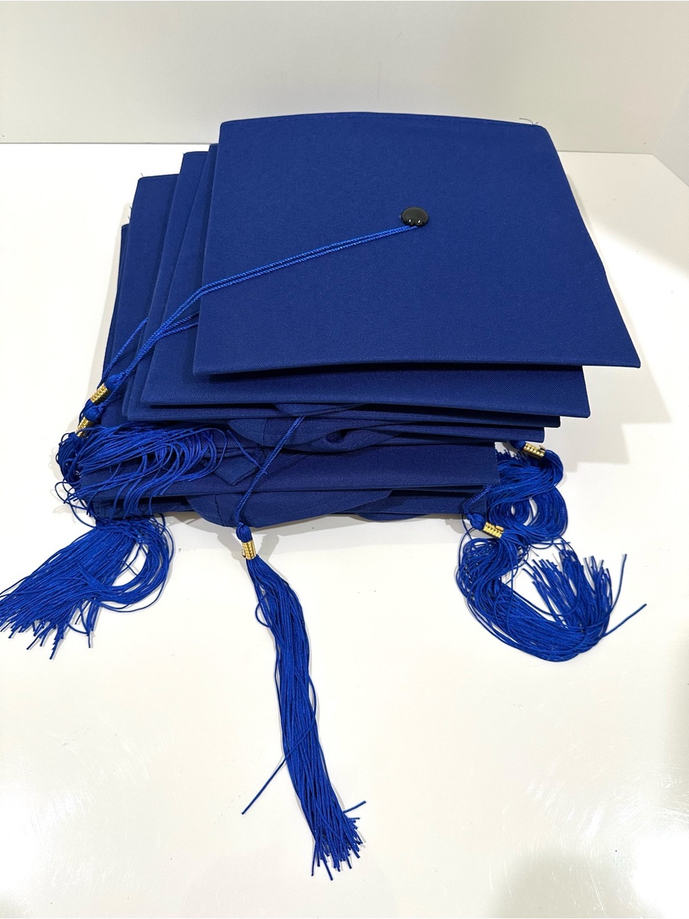 10 Blue Graduation Hats Caps Mortarboards with Tassels Never Worn Elastic Bands